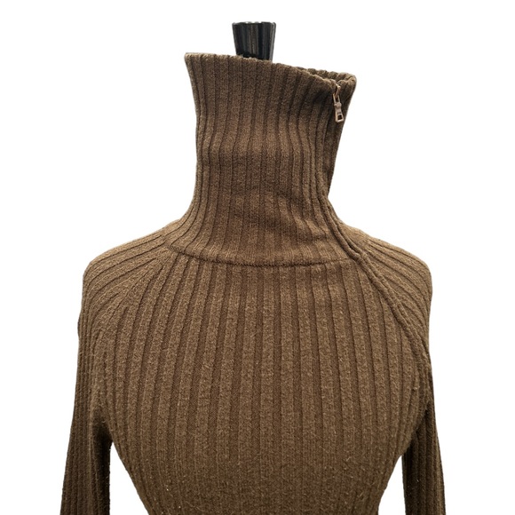 Guess Long Sleeve Turtleneck - Picture 7 of 9